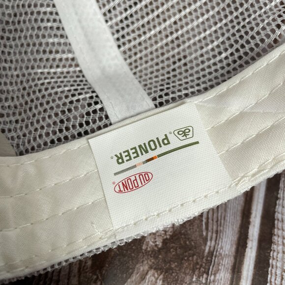 DUPONT Farm Ag Seed Men's OS Blue White Mesh Strapback Embroidered Cap Hat NWOT - Picture 6 of 7